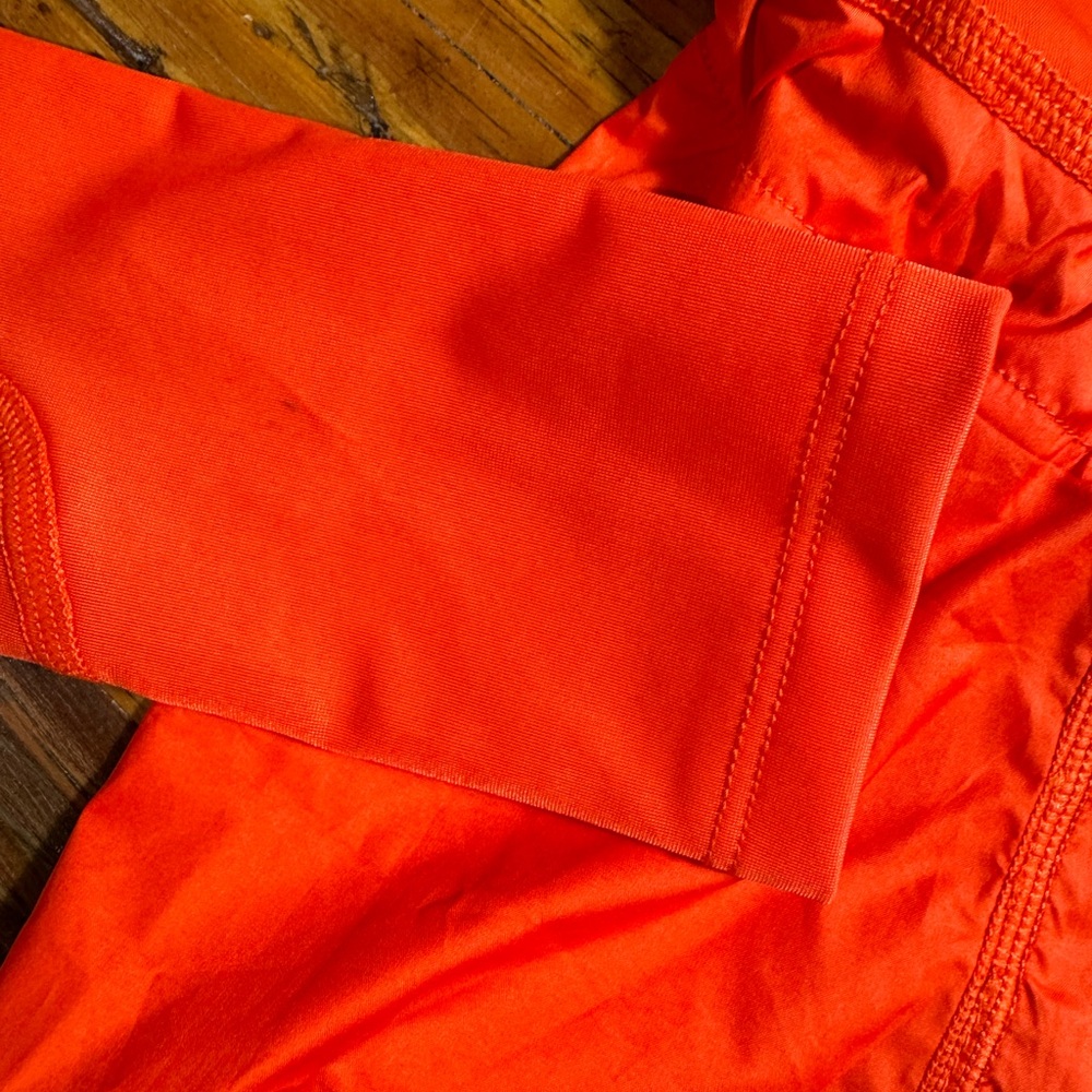 Skins Women Gylle Engineered Hooded Lightweight Wind Breaker Jacket Coral Red XS - Picture 5 of 15
